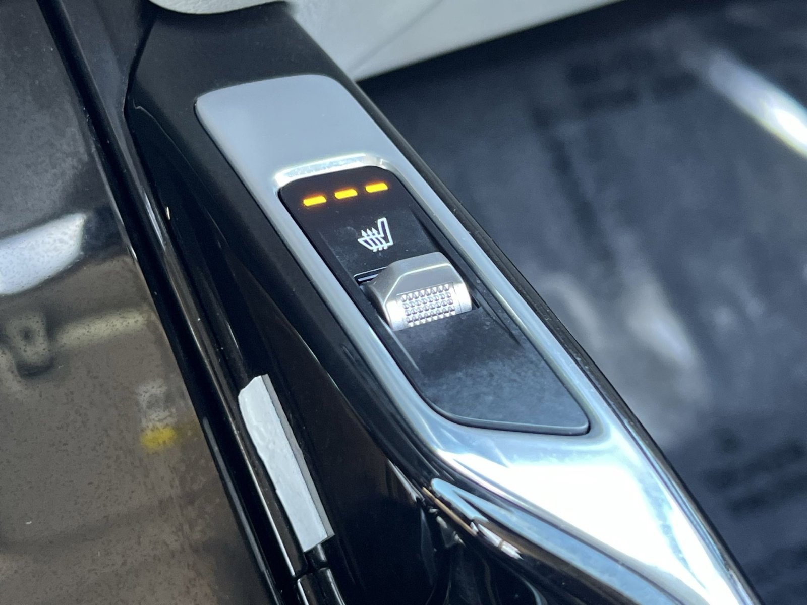 Used 2023 Kia Sorento SX image 33