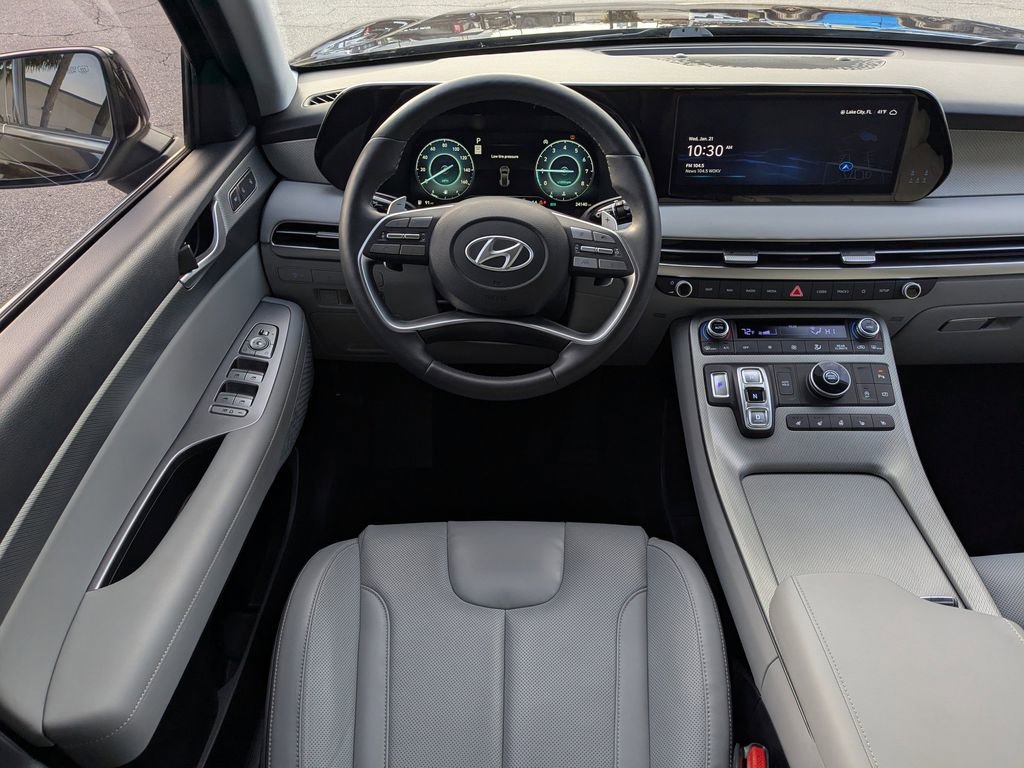 Used 2024 Hyundai Palisade SEL w/ Premium Package image 18