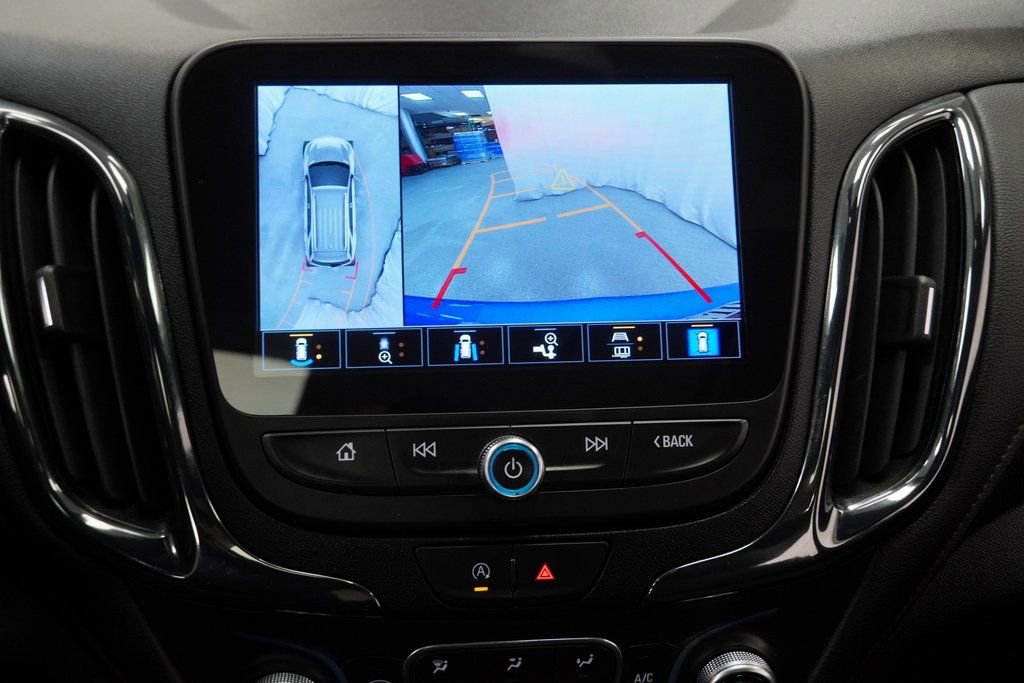 Used 2024 Chevrolet Equinox RS image 31