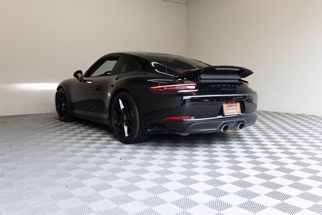 Used 2017 Porsche 911 Carrera S image 17