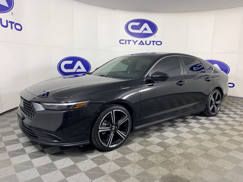 Used 2023 Honda Accord Sport image 7