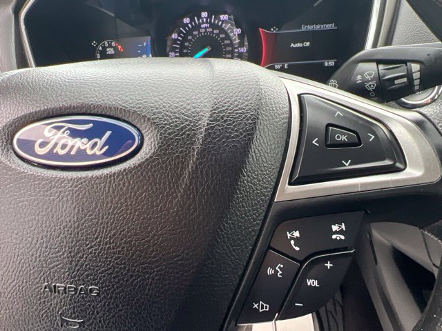 Used 2020 Ford Fusion SE FWD image 25