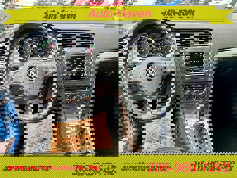 Used 2016 Volkswagen e-Golf SE image 9