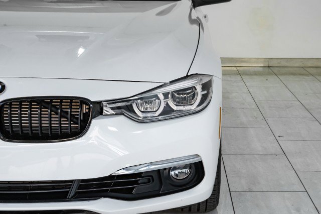 Used 2018 BMW 330e image 49