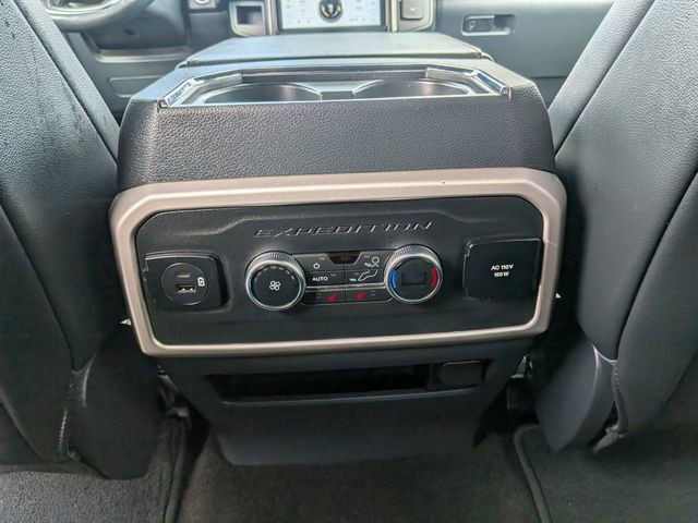 Used 2022 Ford Expedition Limited image 14