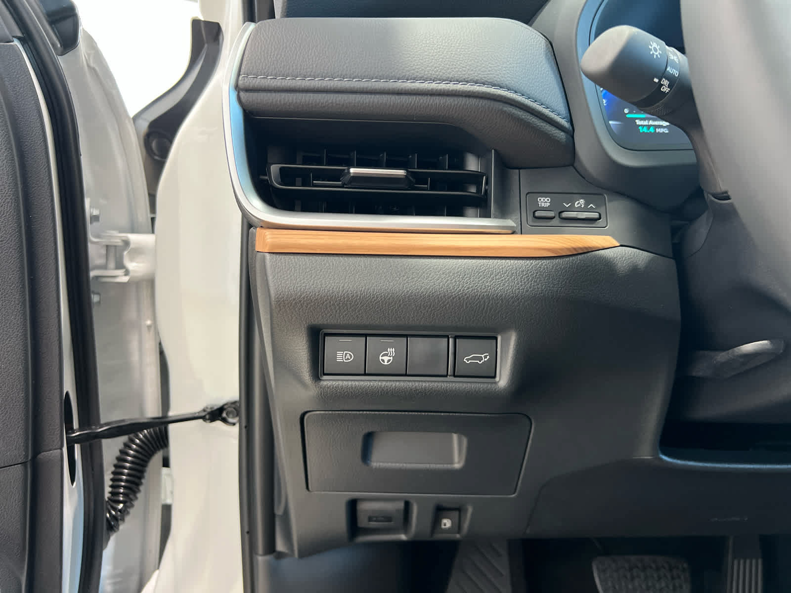 New 2026 Toyota Grand Highlander AWD image 22