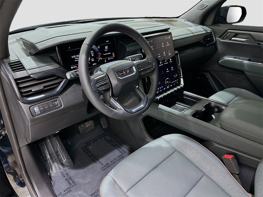 Used 2026 GMC Acadia AT4 w/ Luxury Package image 9