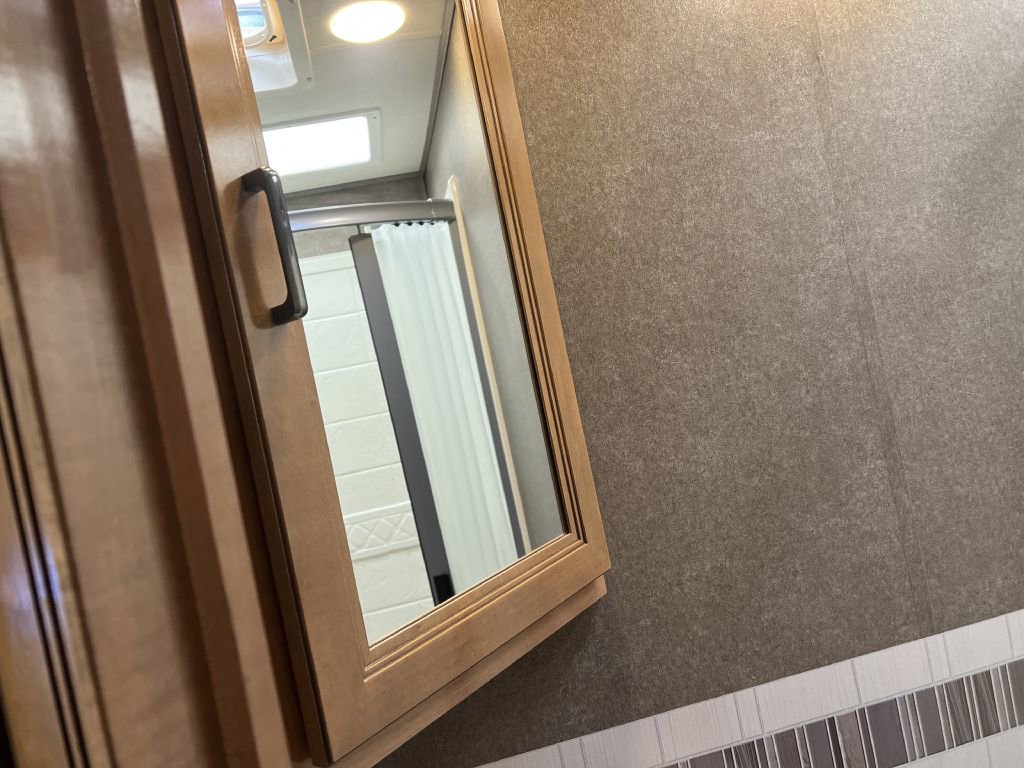 Used 2018 Mercedes-Benz Sprinter 3500 image 66