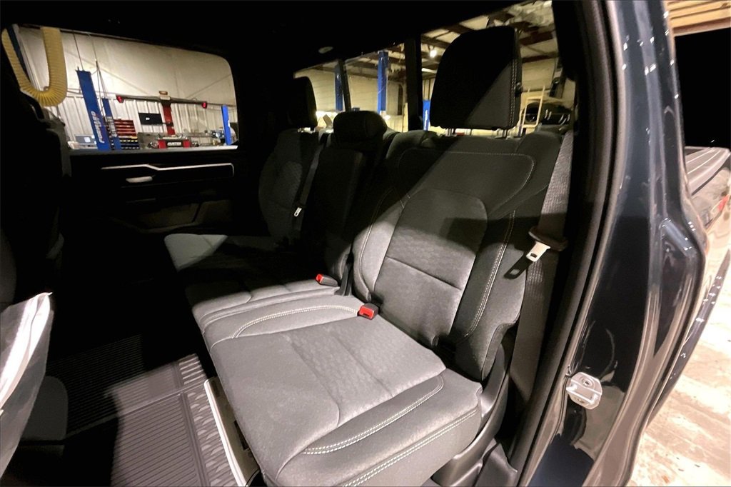 New 2026 RAM 1500 4x4 Crew Cab image 10