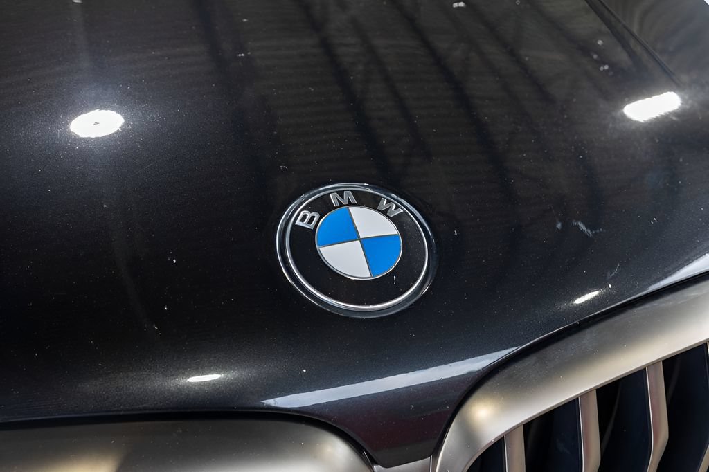 Used 2023 BMW X5 M50i w/ Climate Comfort Package AWD/4WD image 13