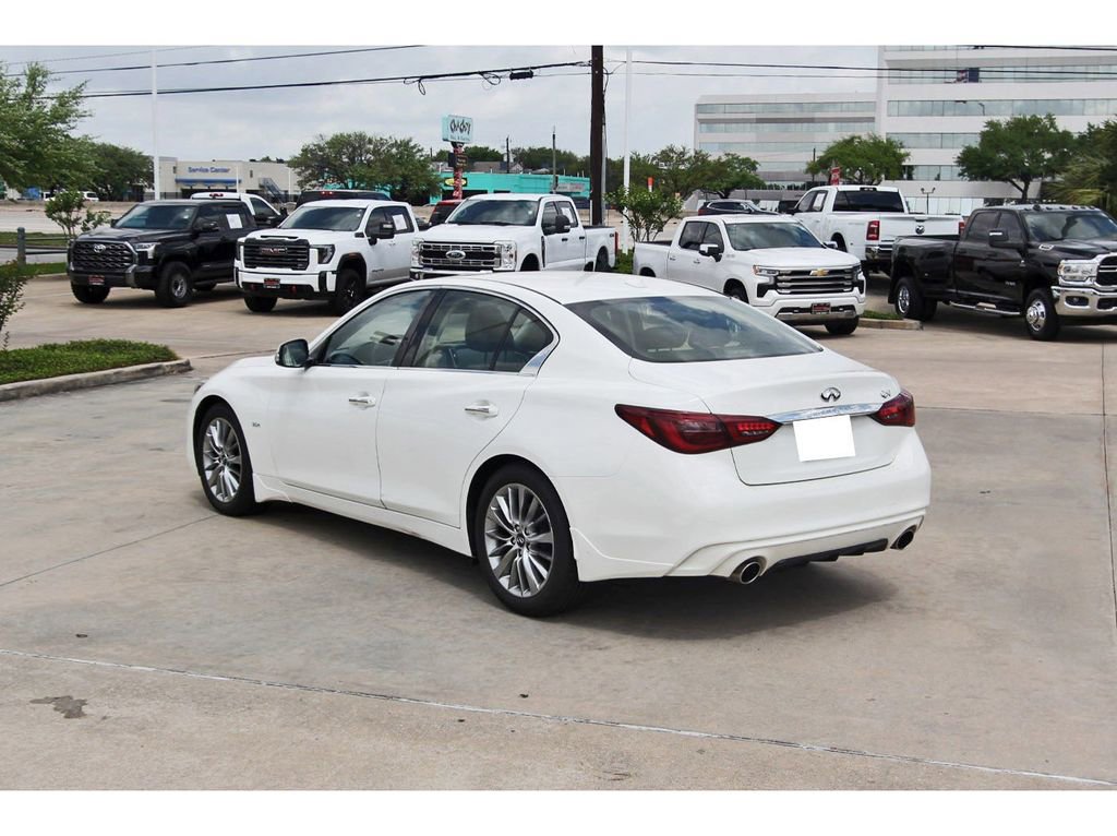 Used 2019 INFINITI Q50 Luxe image 4