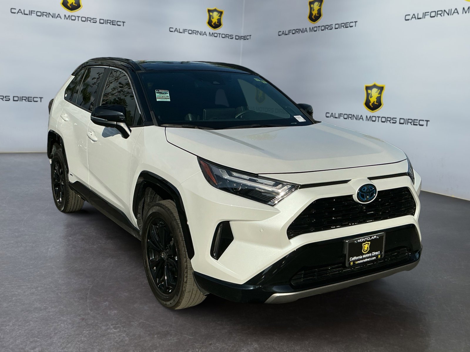 Used 2023 Toyota RAV4 XSE AWD/4WD image 7