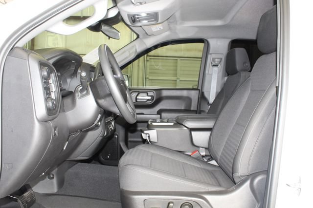 Used 2023 Chevrolet Silverado 1500 Custom Trail Boss AWD/4WD image 10