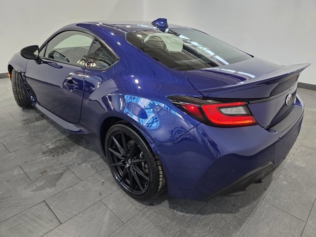 Used 2025 Toyota GR86 Premium w/ ALL Weather Mat Package (TMS) image 3