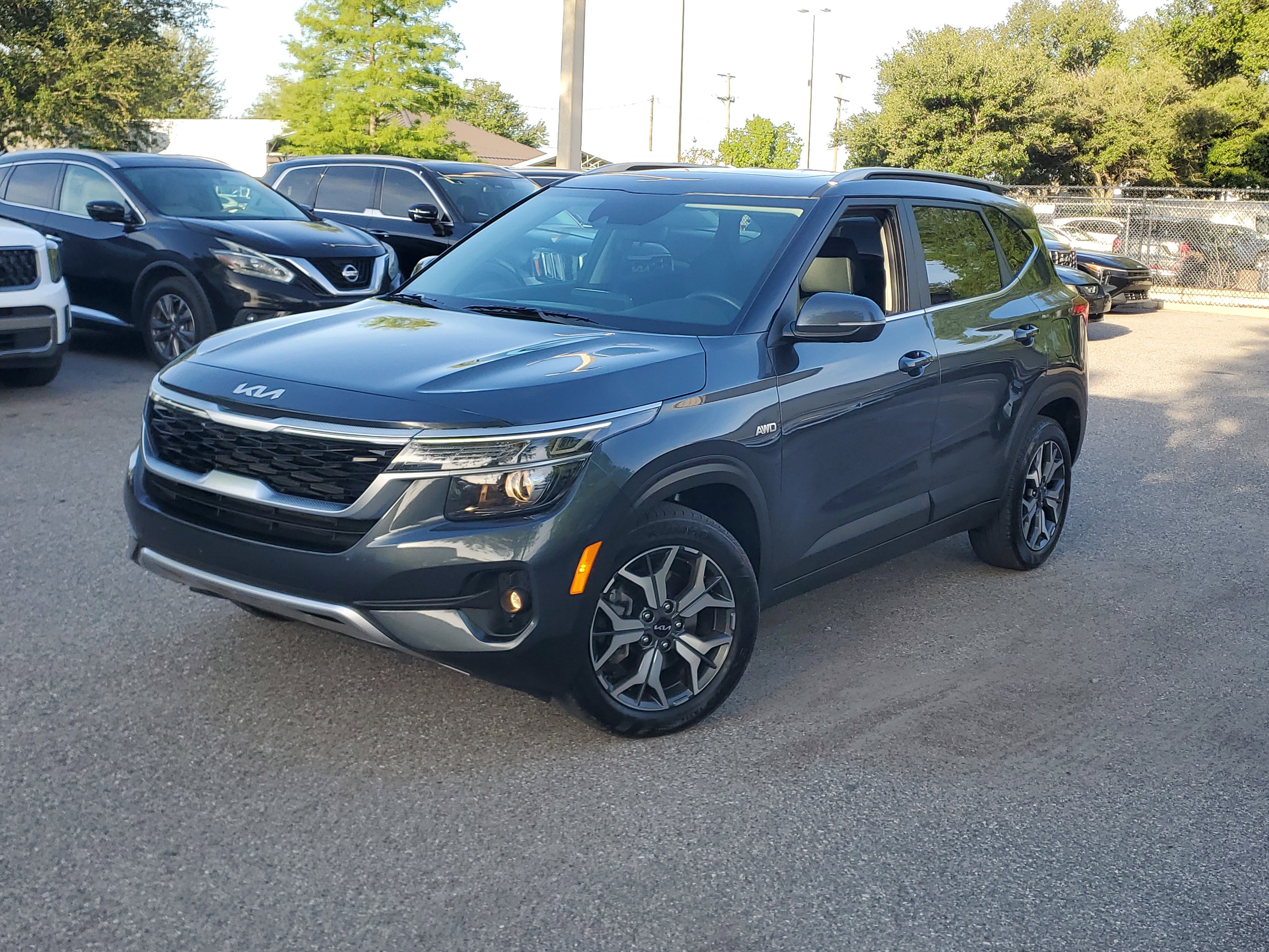 Certified 2023 Kia Seltos EX