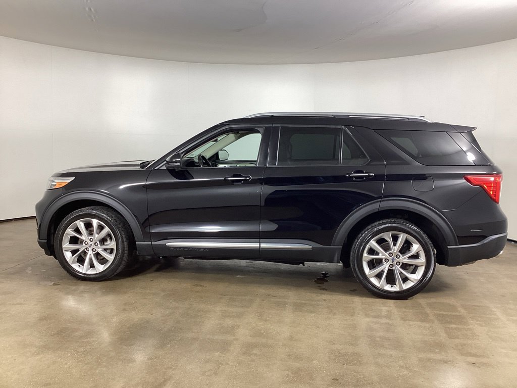 Used 2022 Ford Explorer Platinum w/ Equipment Group 601A AWD/4WD image 8