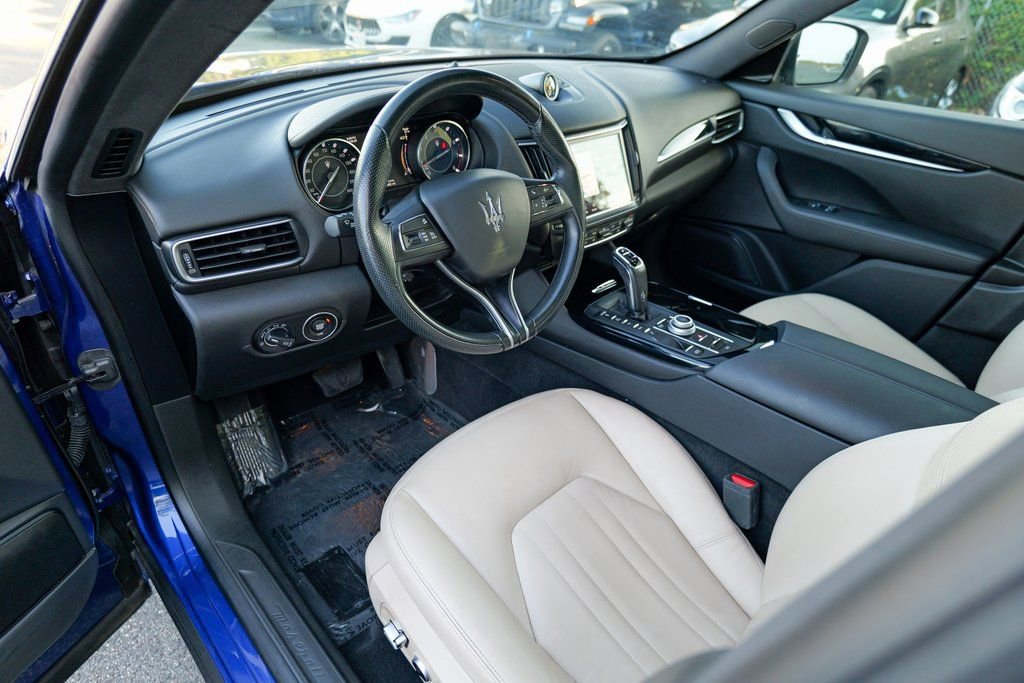Used 2022 Maserati Levante GT image 19
