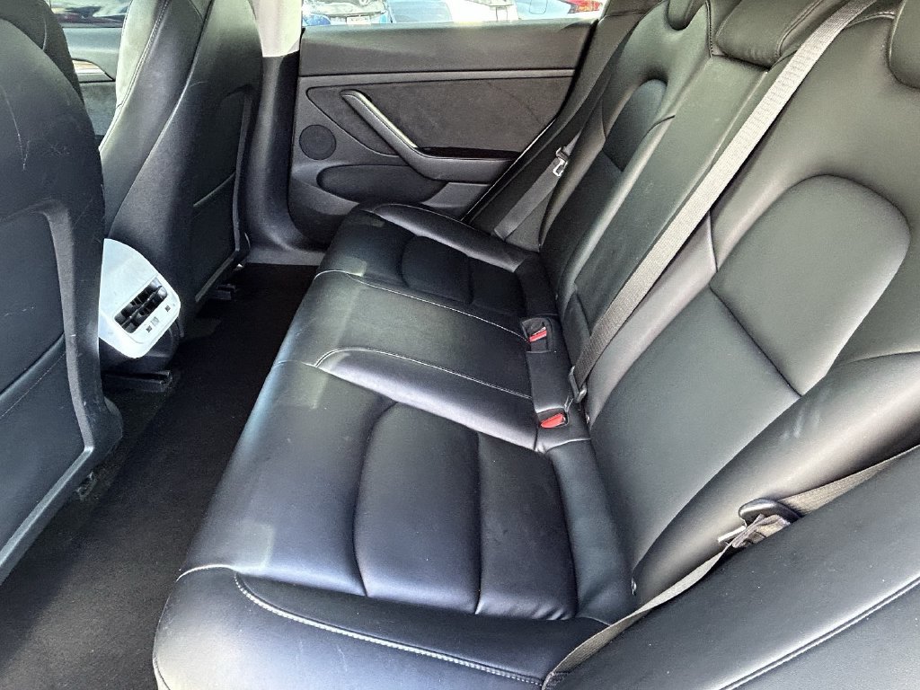 Used 2021 Tesla Model 3 Standard Range Plus RWD image 13