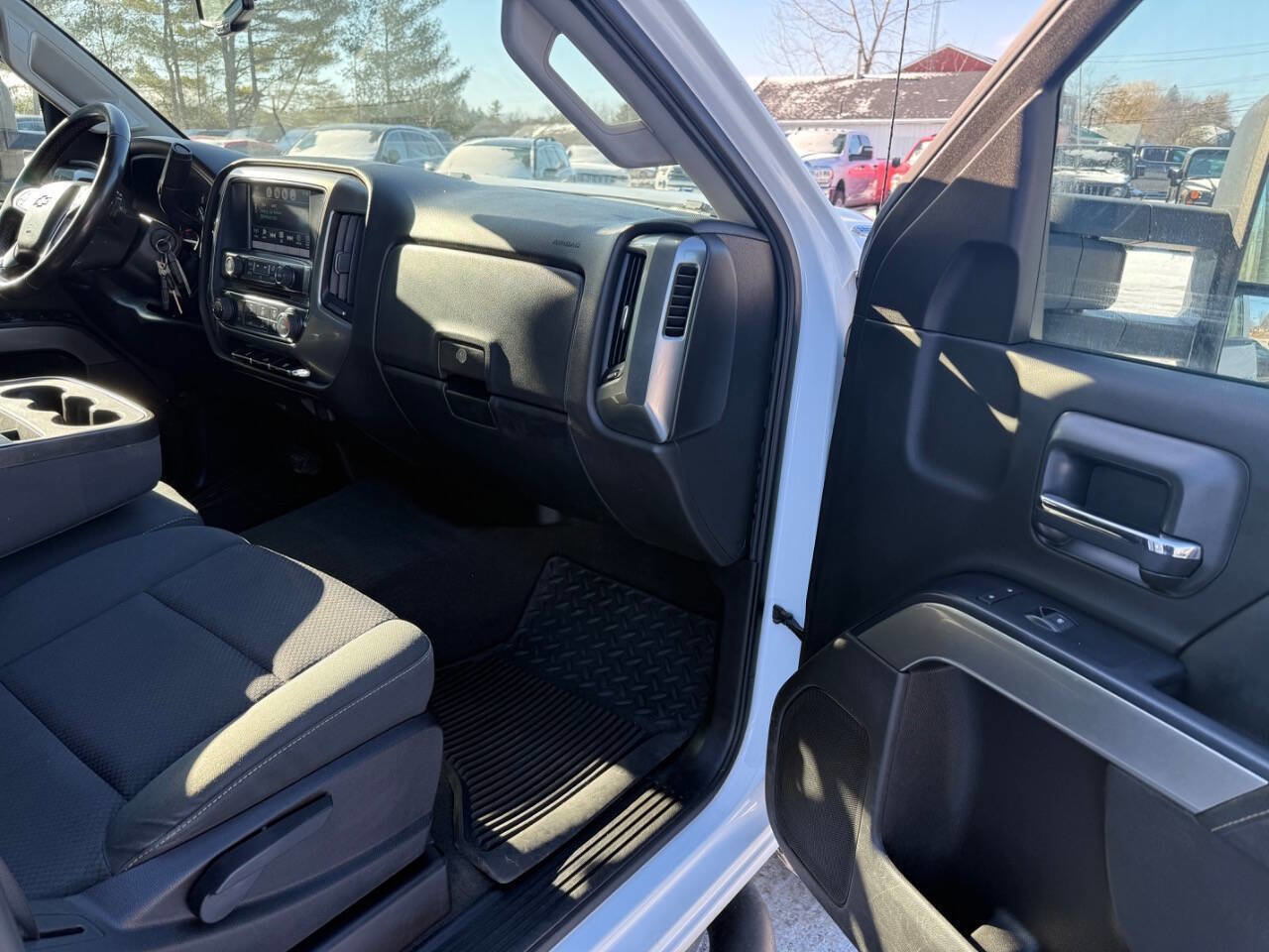 Used 2019 Chevrolet Silverado 3500 LT image 4