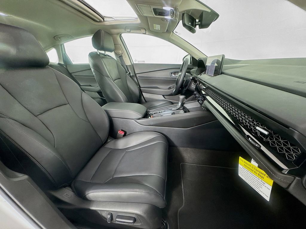 Used 2025 Honda Accord Touring image 38