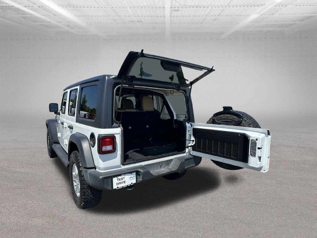 Used 2018 Jeep Wrangler Unlimited Sport S AWD/4WD image 19