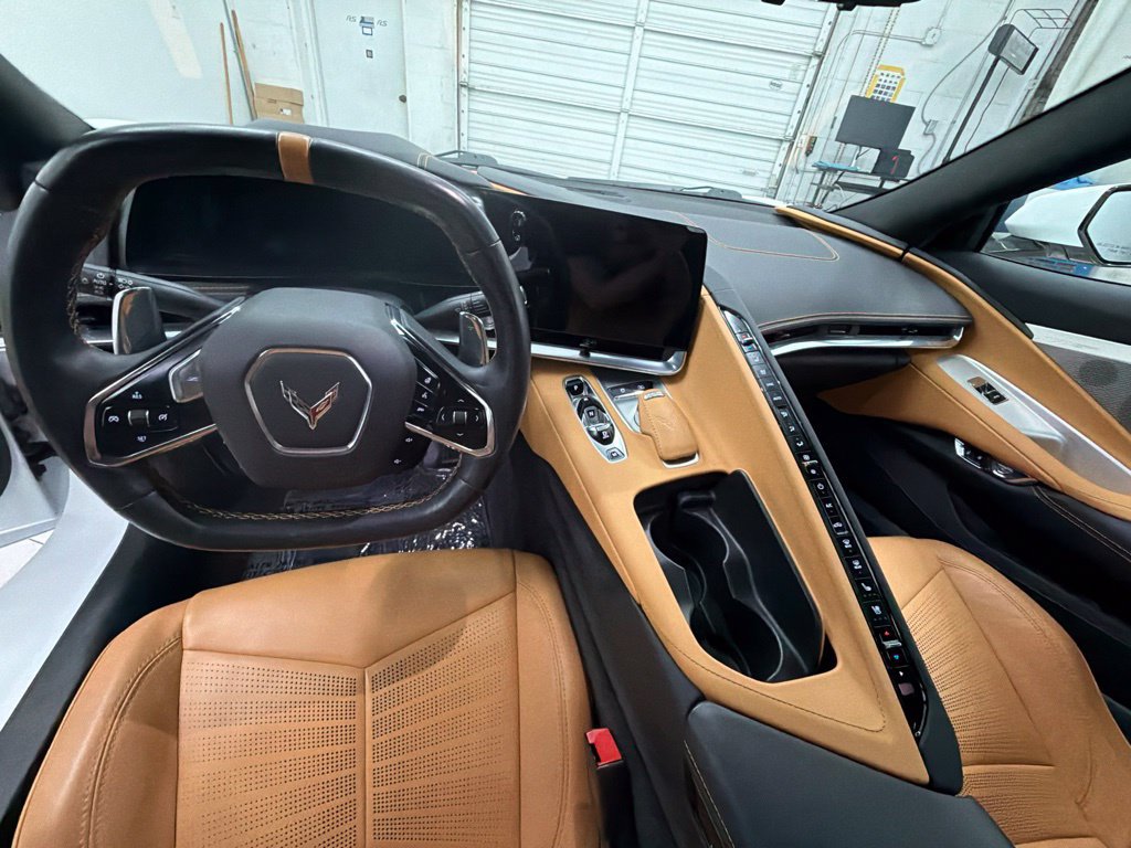 Used 2020 Chevrolet Corvette Stingray Preferred Conv w/ 2LT Preferred Equipment Group RWD image 17