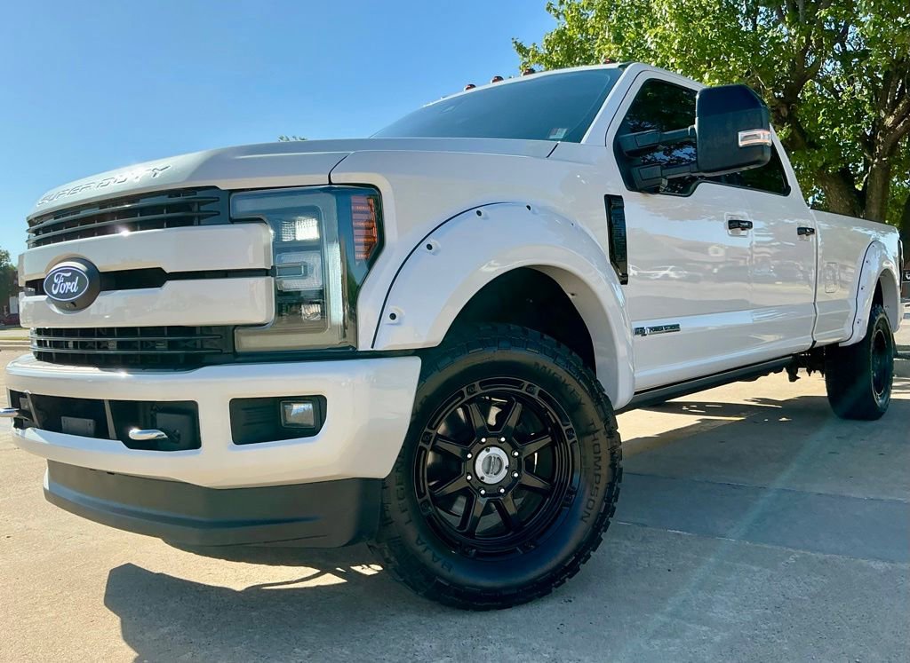 Used 2018 Ford F350 King Ranch w/ King Ranch Ultimate Package AWD/4WD image 2