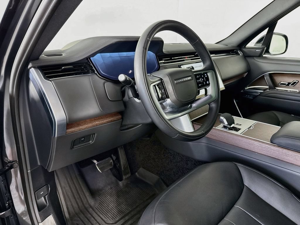 Certified 2024 Land Rover Range Rover SE AWD/4WD image 4