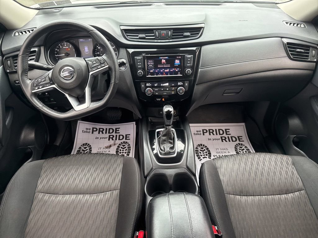 Used 2020 Nissan Rogue SV AWD/4WD image 18