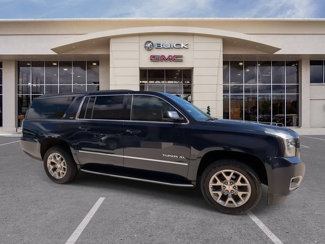 Certified 2020 GMC Yukon XL SLT w/ HD Trailering Package RWD image 17