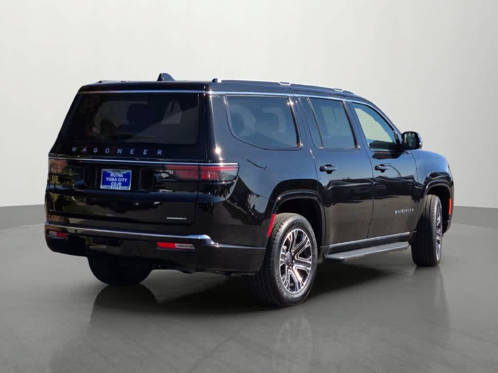 Used 2024 Jeep Wagoneer Series II AWD/4WD image 6