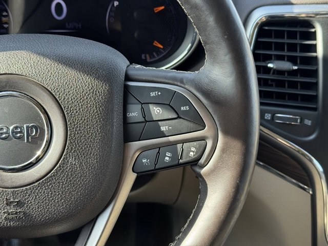Used 2018 Jeep Grand Cherokee Overland image 26