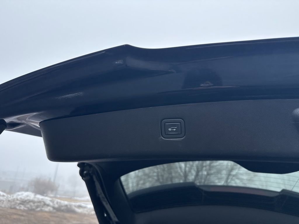 Used 2024 Chevrolet Blazer LT w/ Sound & Technology Package image 35