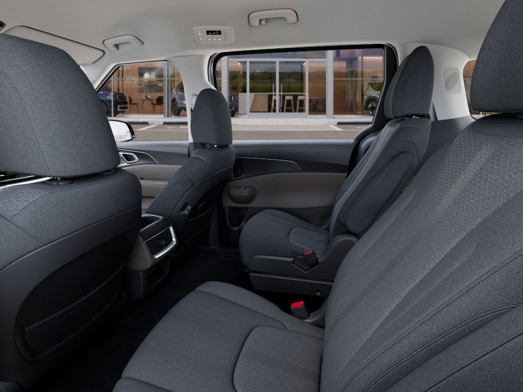 New 2026 Kia Carnival LX image 19