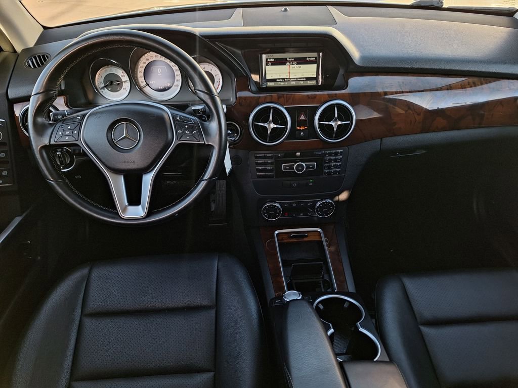 Used 2015 Mercedes-Benz GLK 350 4MATIC image 14