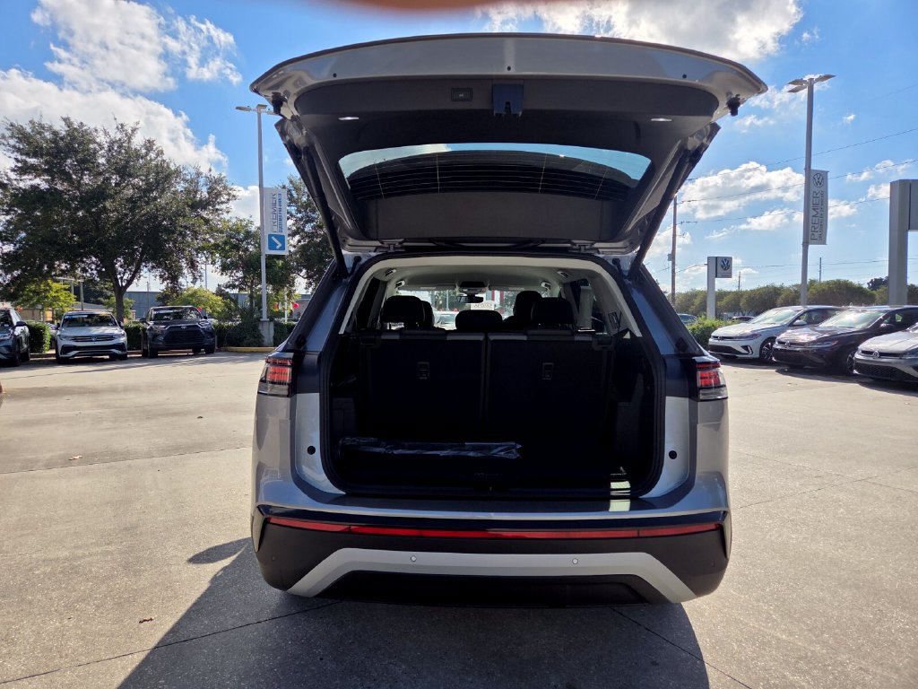 New 2027 Volkswagen Atlas SE FWD image 28