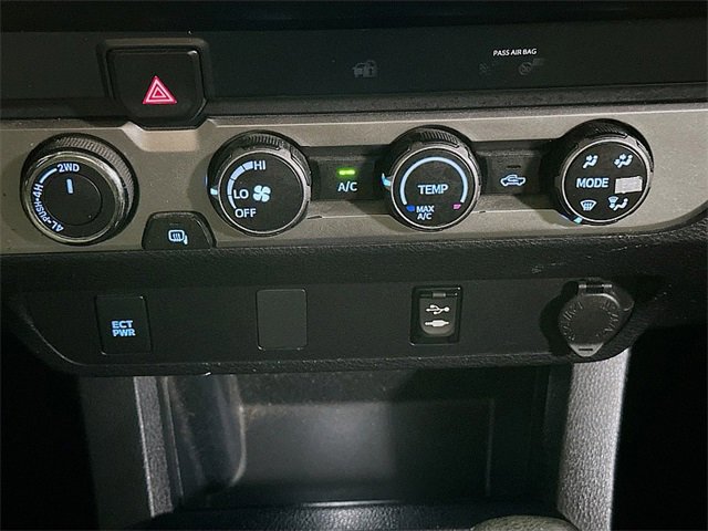 Used 2019 Toyota Tacoma SR image 15