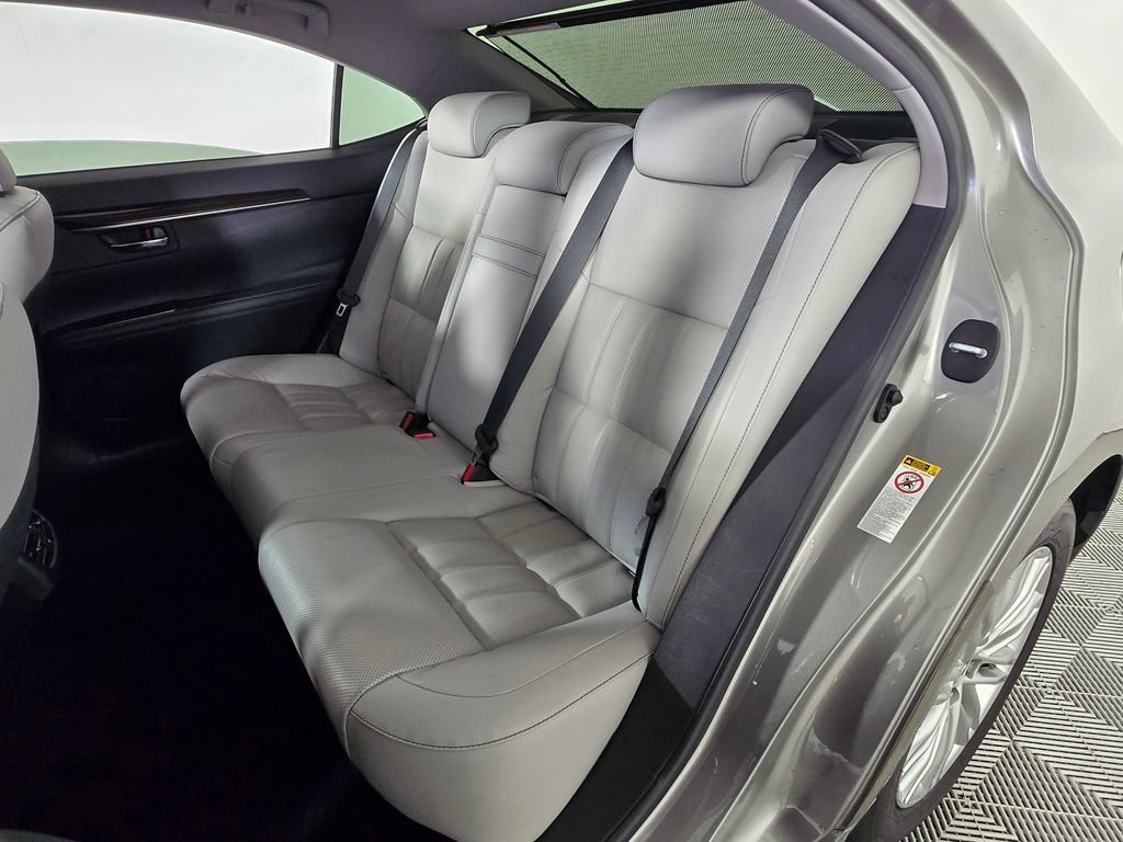 Used 2017 Lexus ES 350 FWD image 16