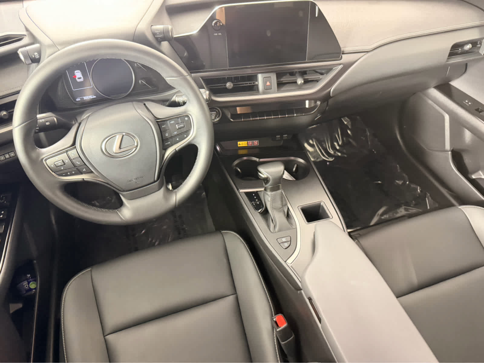 Used 2024 Lexus UX 250h FWD image 13