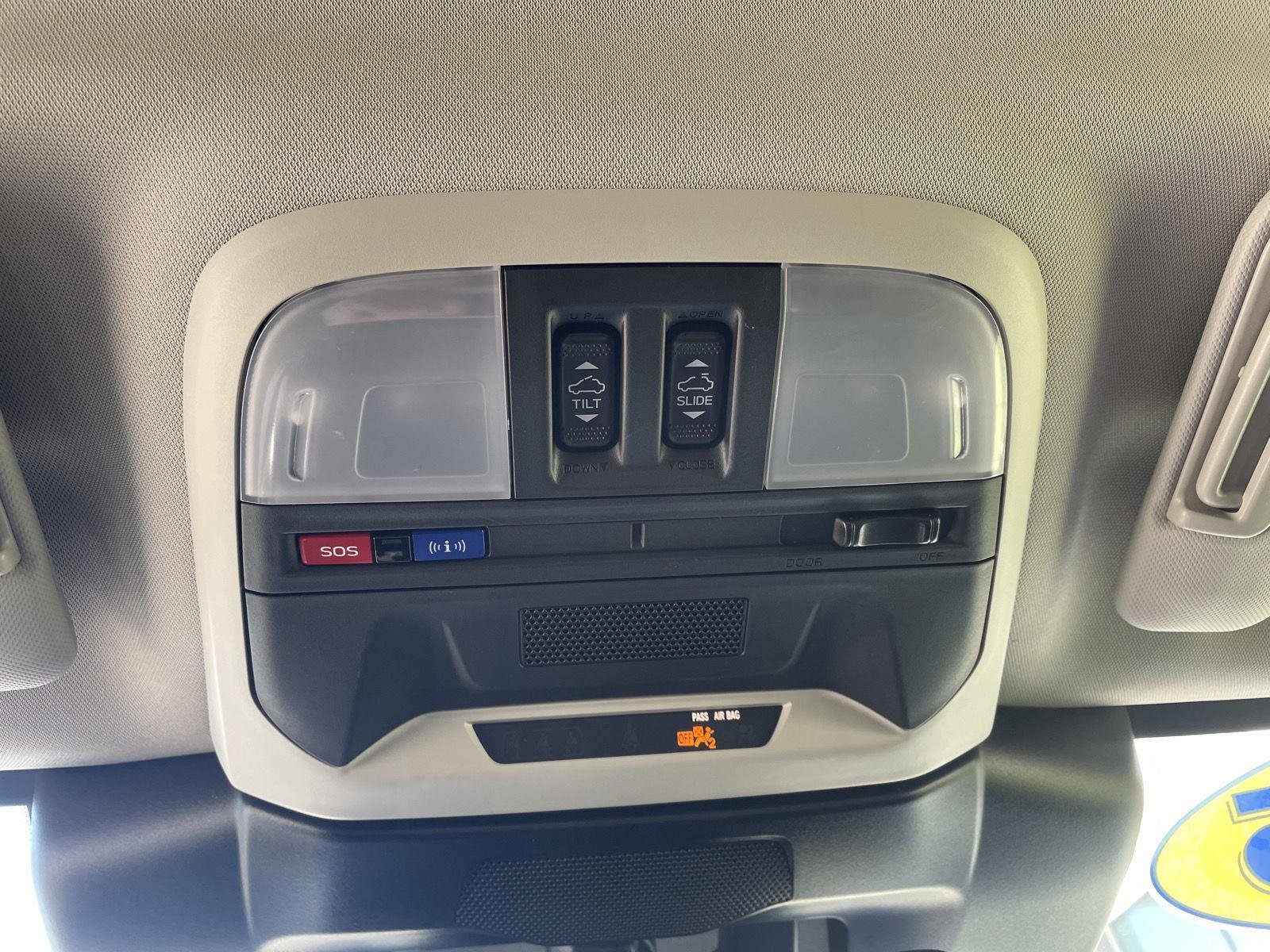 Certified 2025 Subaru Crosstrek 2.5i Limited w/ Crosstrek Mirror Package image 5