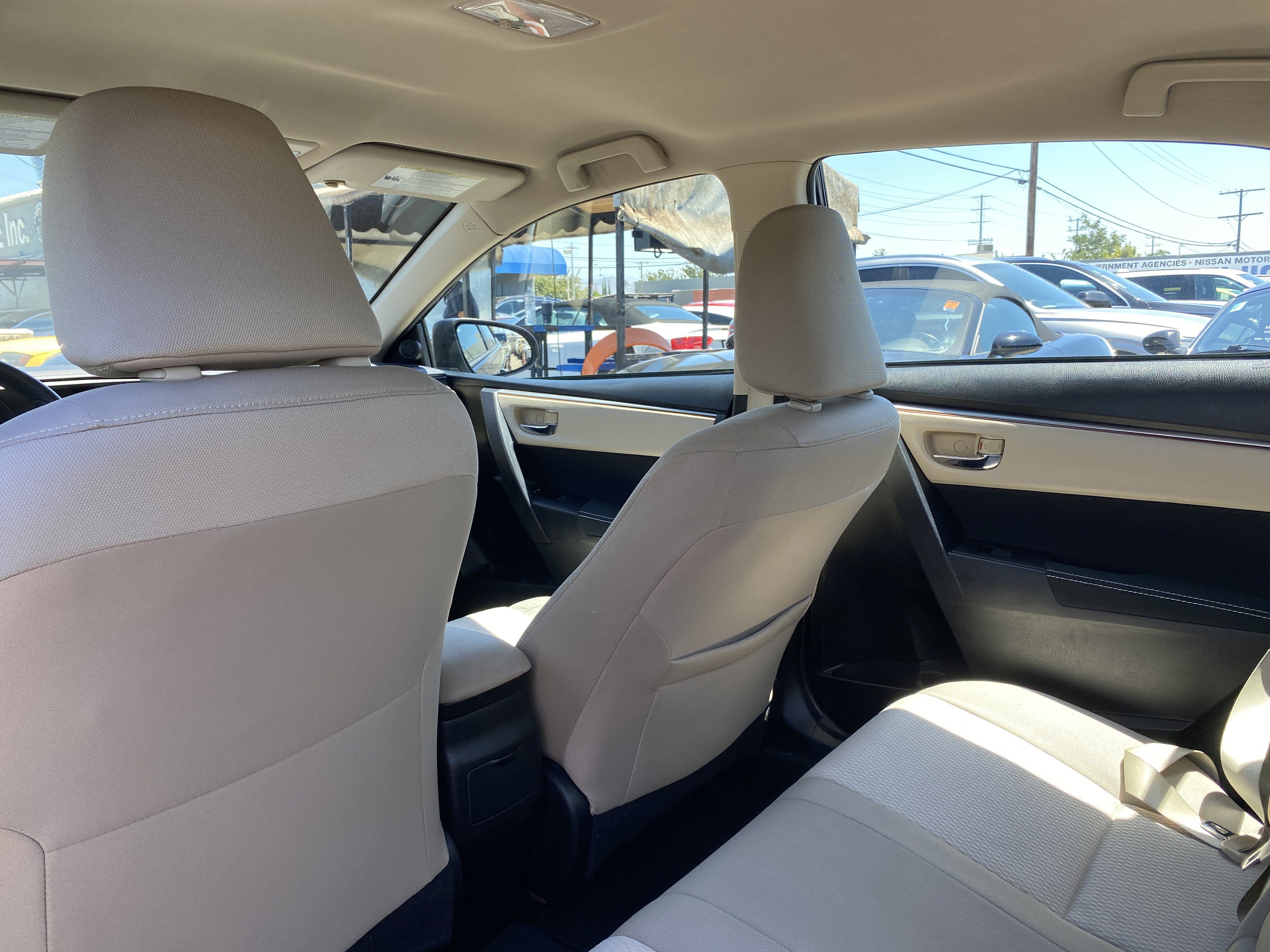 Used 2015 Toyota Corolla LE w/ Protection Package FWD image 19