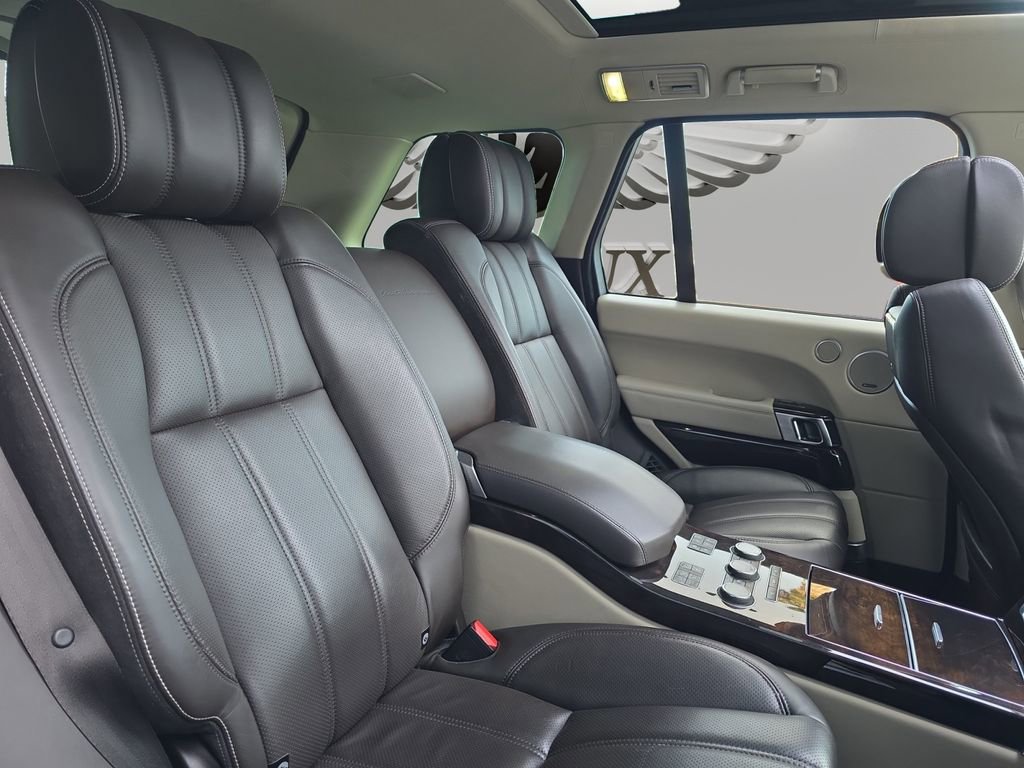 Used 2014 Land Rover Range Rover Autobiography image 28