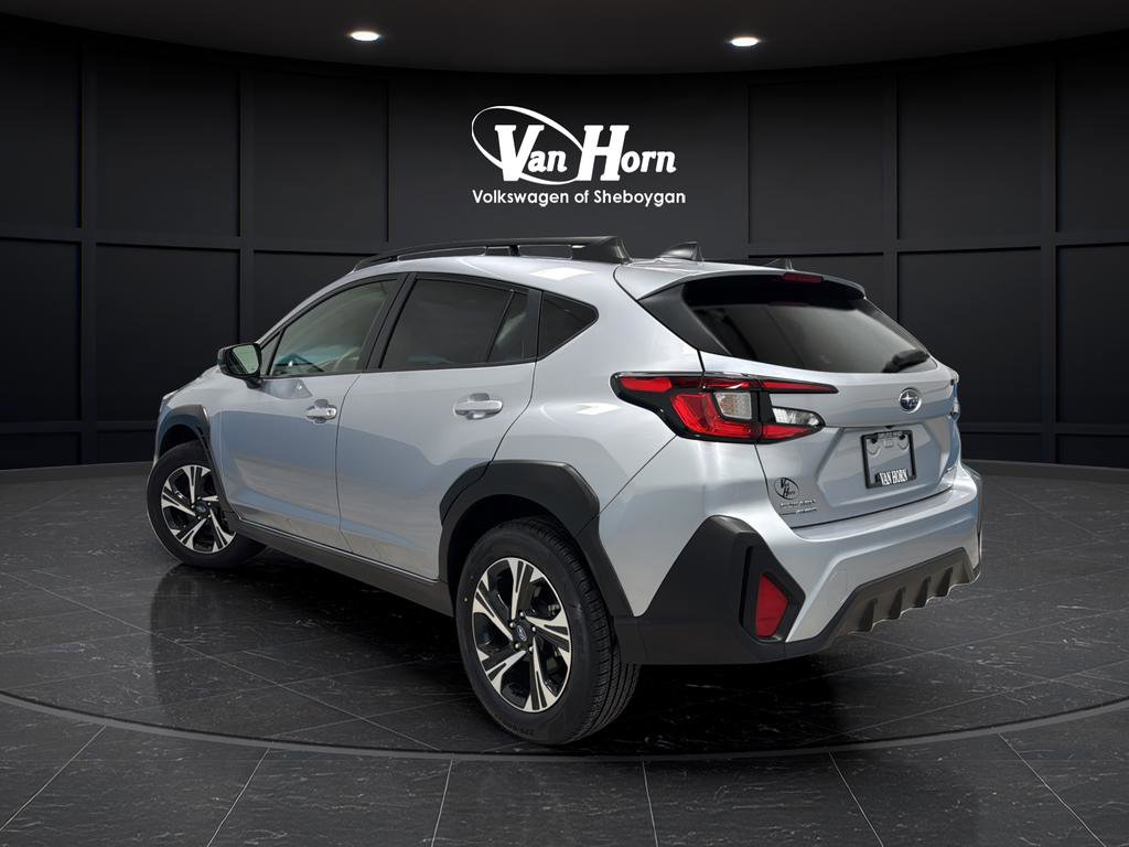 Used 2024 Subaru Crosstrek 2.0i Premium image 5