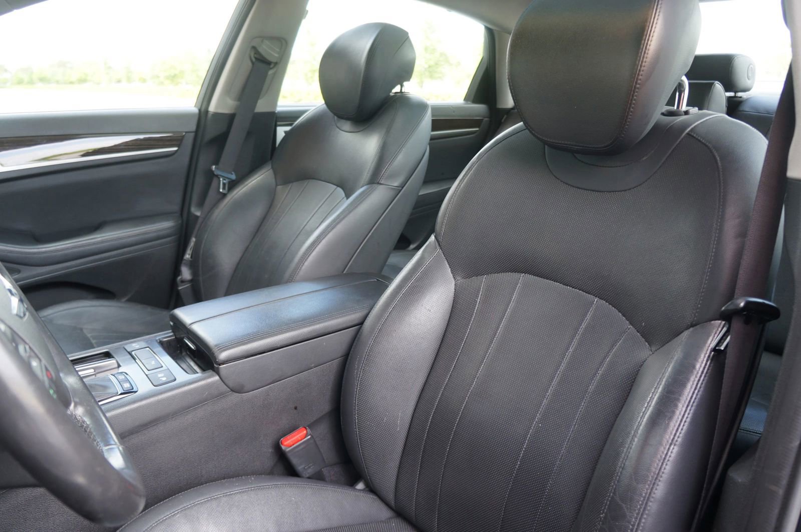 Used 2017 Genesis G80 3.8 w/ Option Group 02 image 22