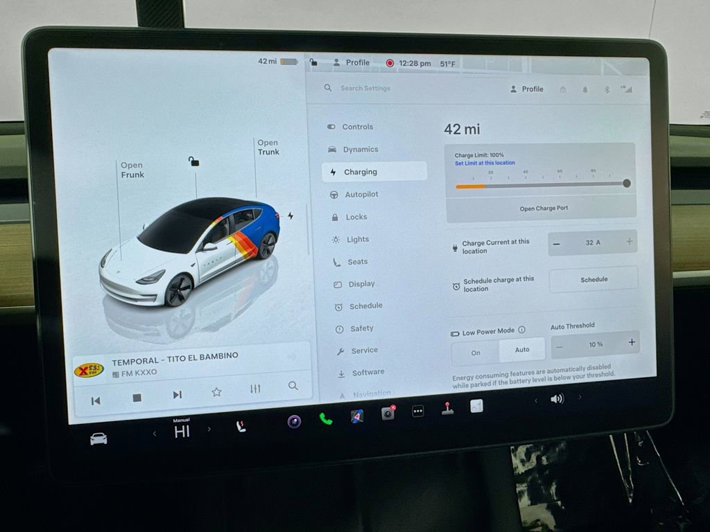 Used 2023 Tesla Model 3 Standard Range image 18