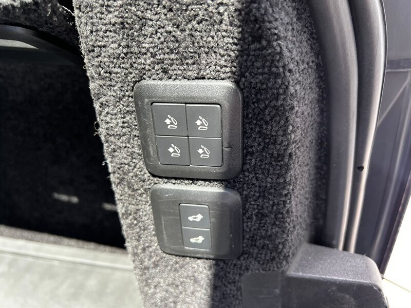 Used 2019 Land Rover Range Rover Supercharged AWD/4WD image 29