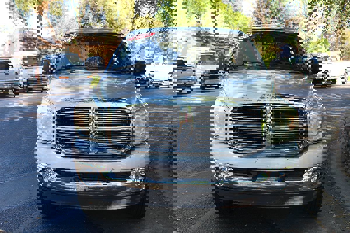 Used 2008 Dodge Ram 1500 Truck SLT w/ Trailer Tow Group image 4