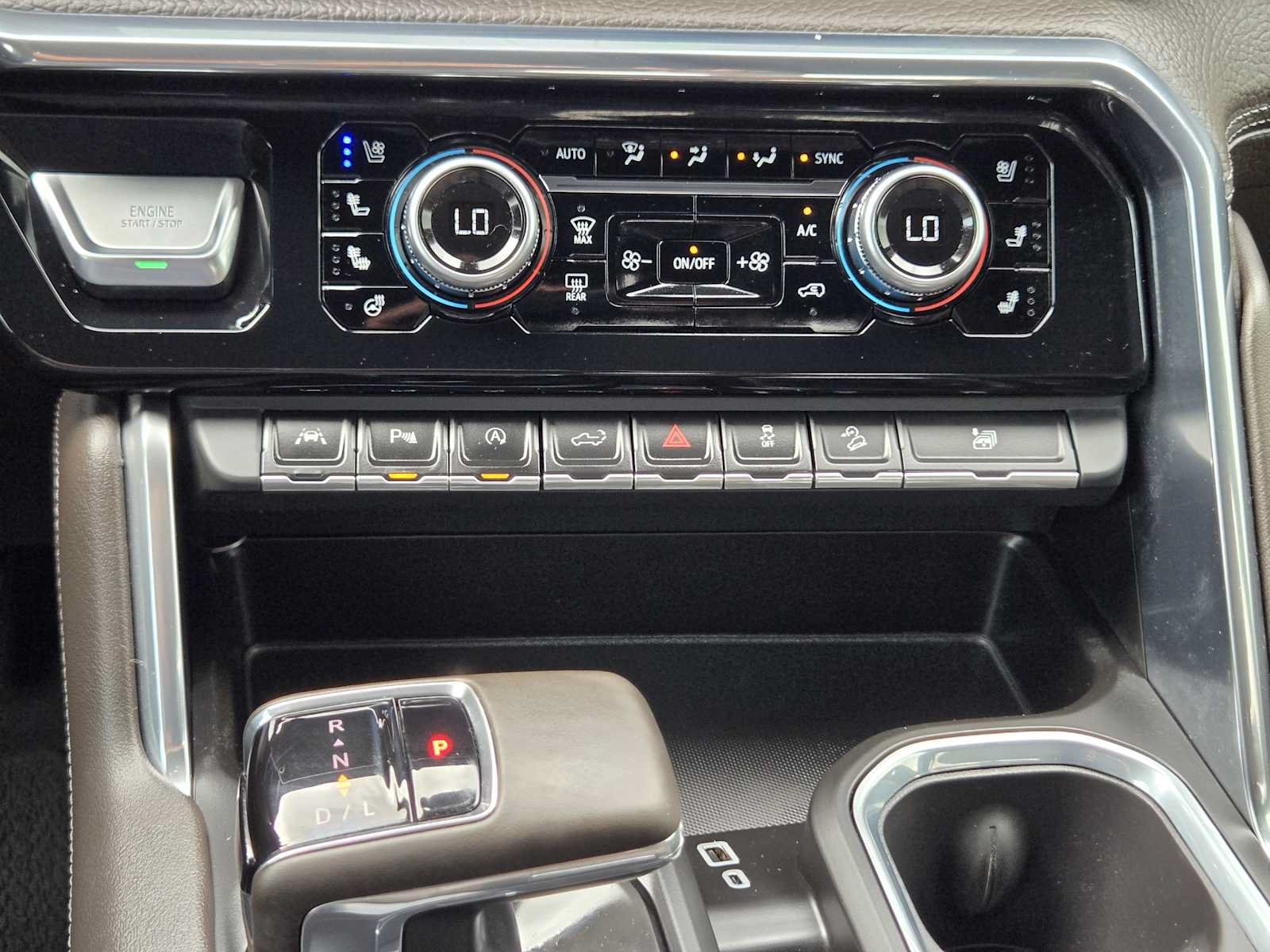 Certified 2024 GMC Sierra 1500 Denali AWD/4WD image 20