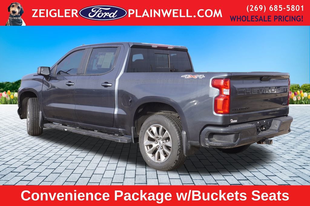 Used 2021 Chevrolet Silverado 1500 RST w/ Convenience Package II image 3