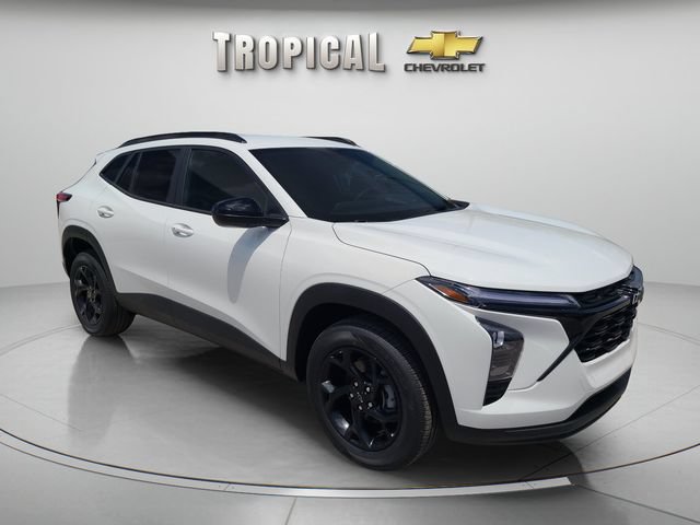 New 2026 Chevrolet Trax LT w/ Midnight Edition FWD image 7